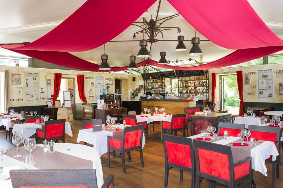 Domaine De Barres Hotel Langogne Exterior foto